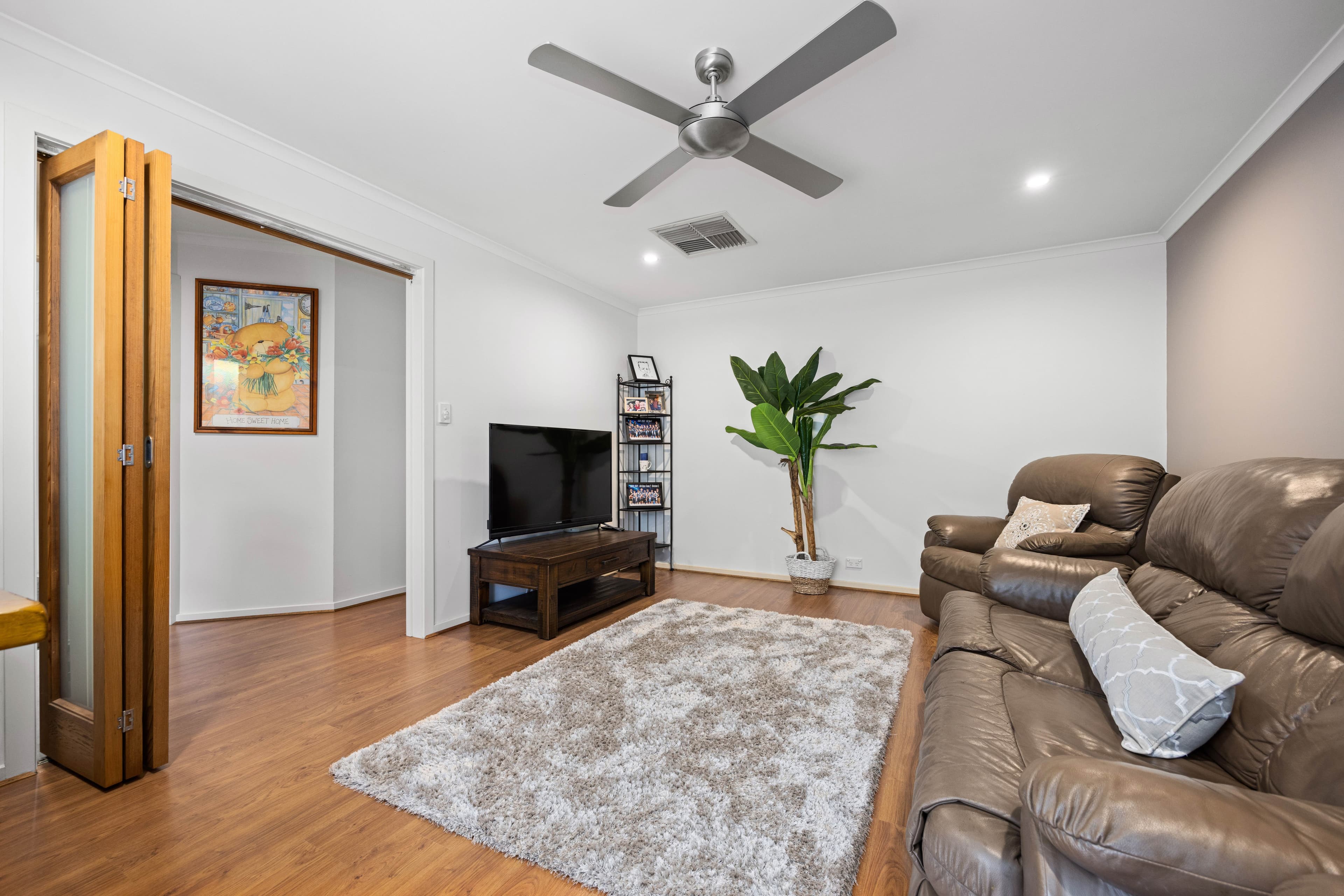 12 Montrose Avenue, Strathalbyn SA 5255, Strathalbyn - Thumbnail 4