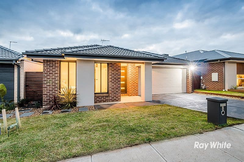 8 Hassett Lane, Cranbourne West VIC 3977, Cranbourne West - Image 1