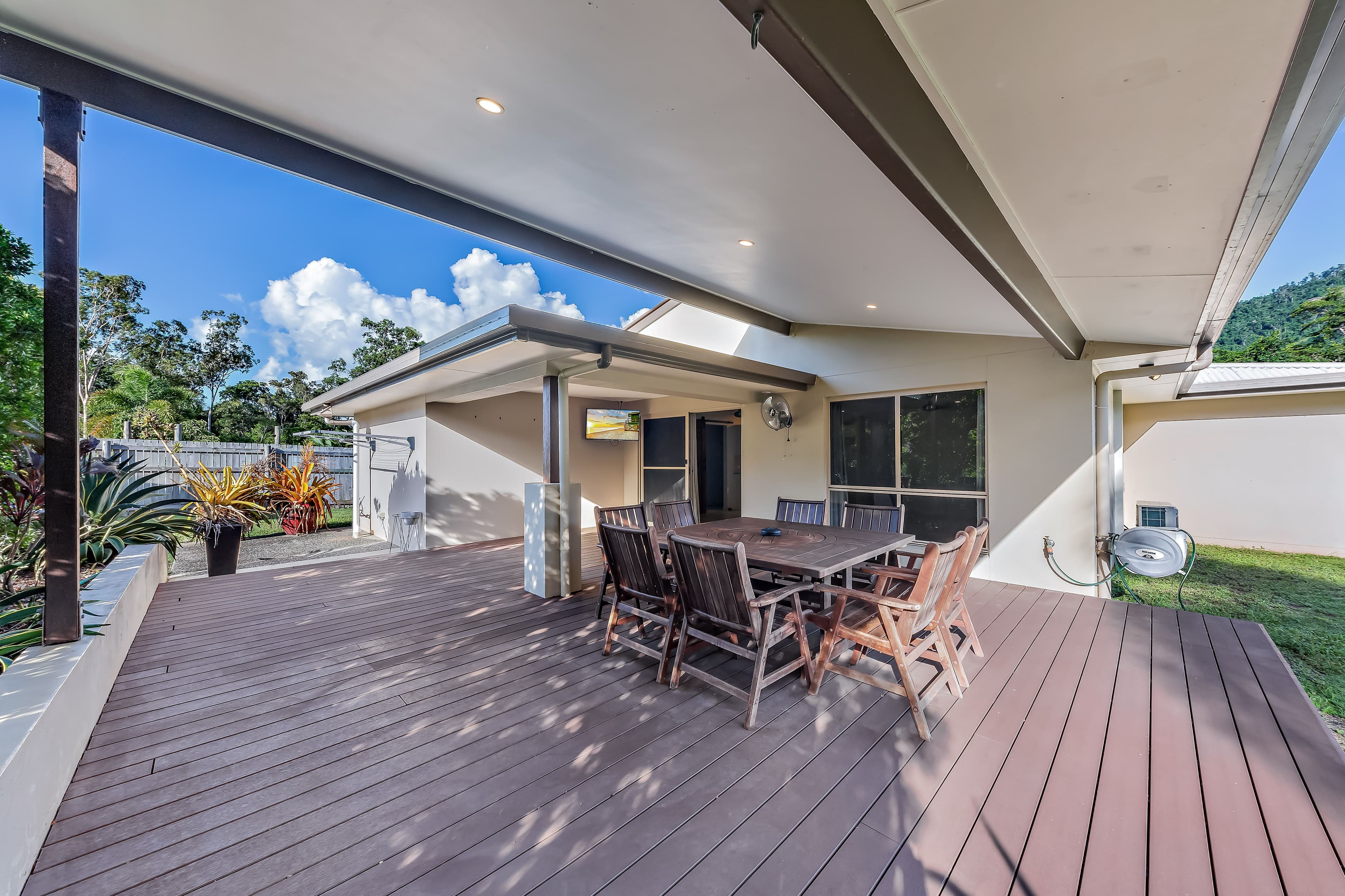 6 Bali Hi Place, Jubilee Pocket QLD 4802, Jubilee Pocket - Image 1