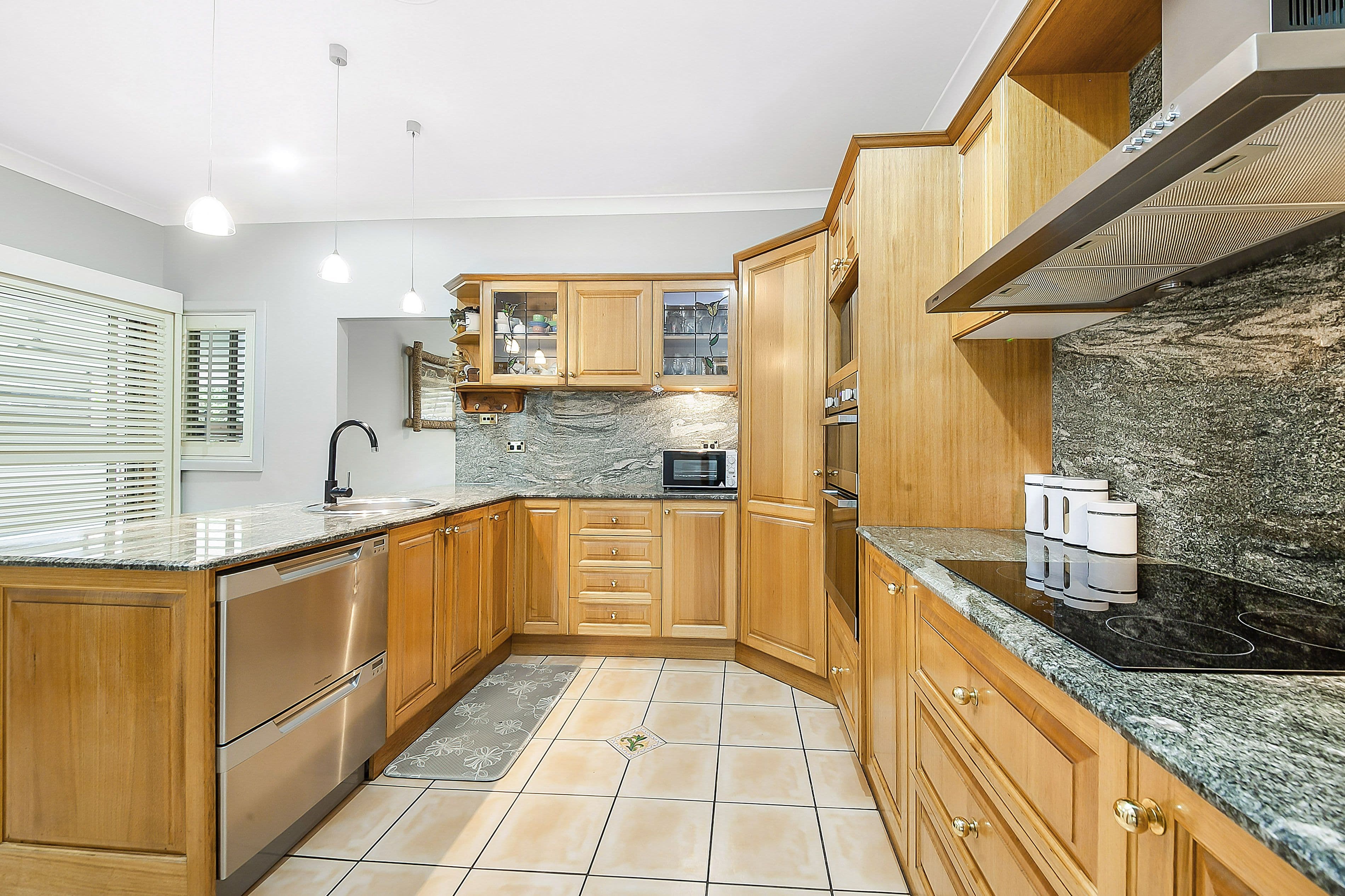 17 Fuller Street, Chester Hill - Thumbnail 3