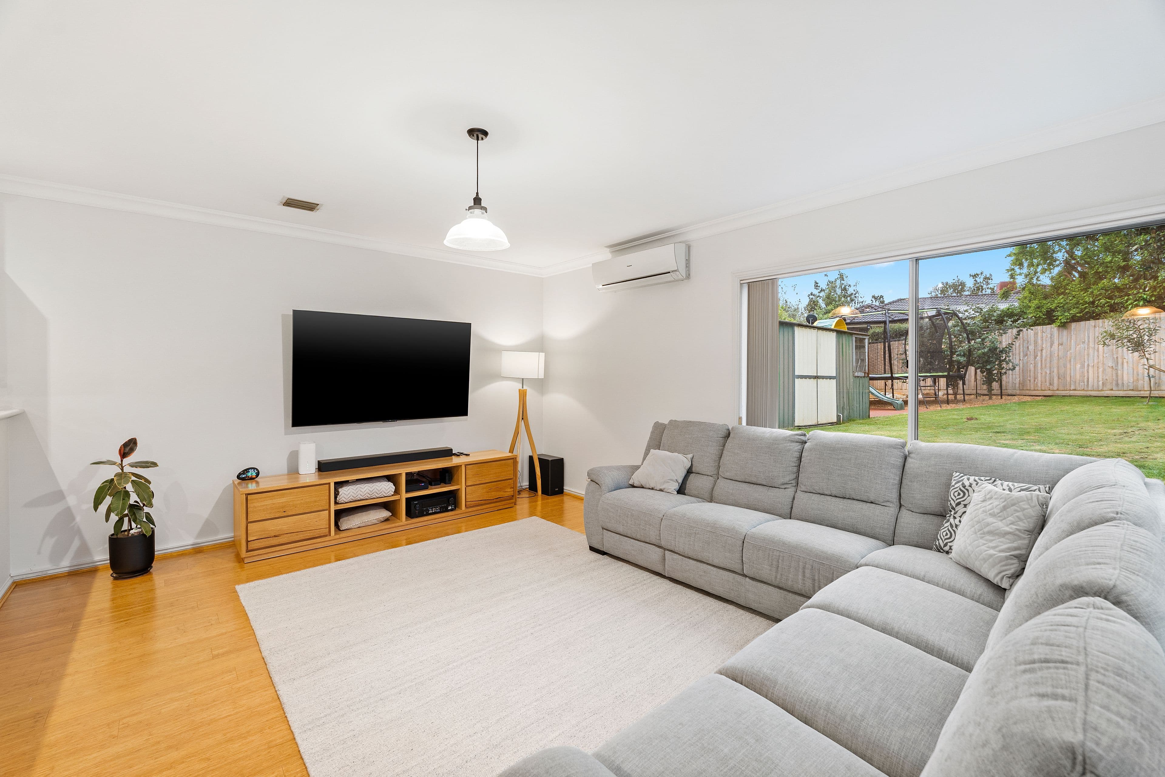 8 Festival Place, The Basin VIC 3154, The Basin - Thumbnail 4