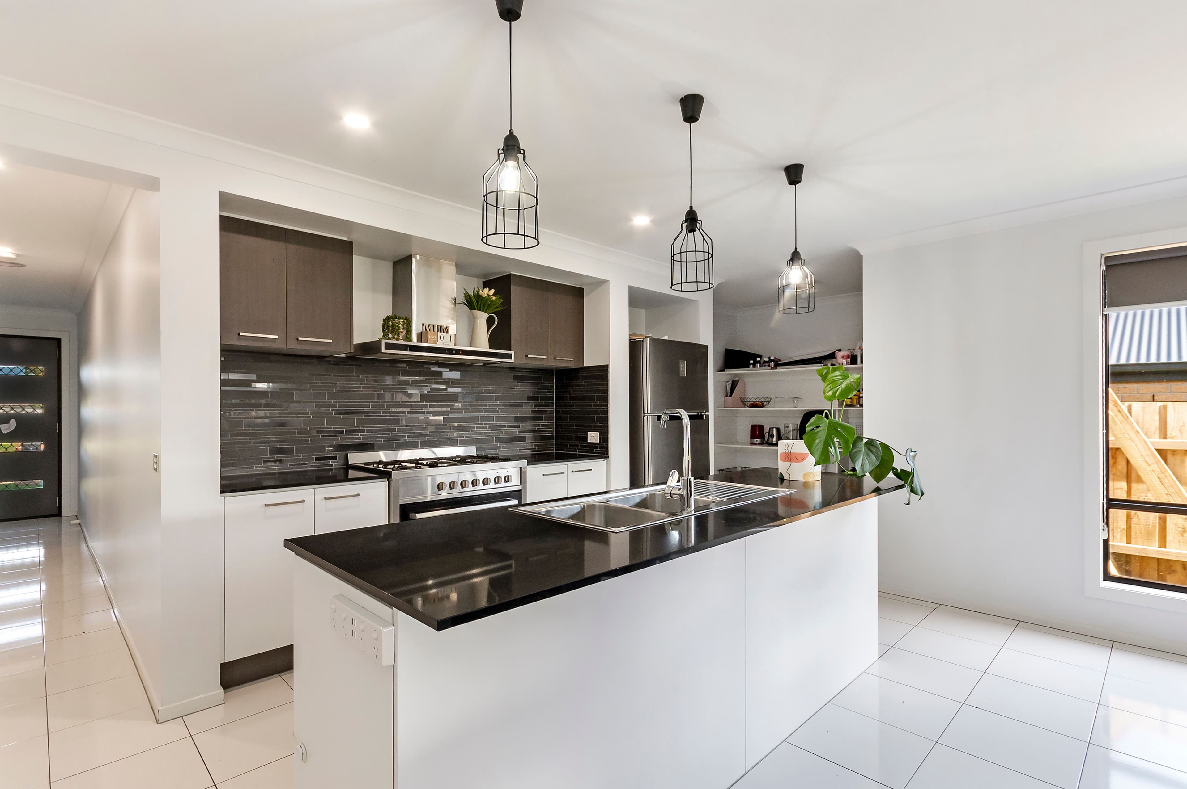 60 Goodall Street, Warrnambool VIC 3280, Warrnambool - Thumbnail 2