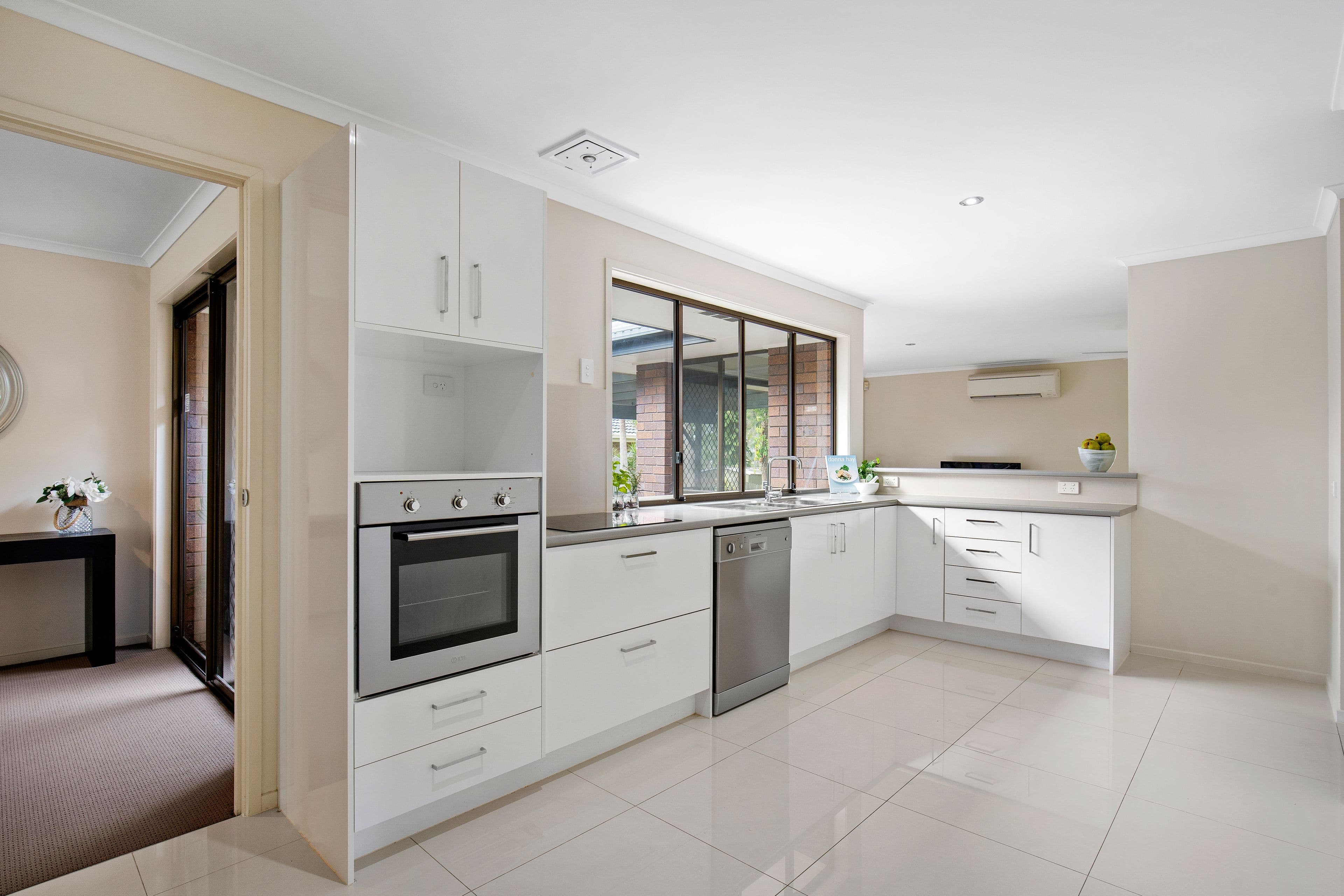 29 Sandringham Drive, Robina QLD 4226, Robina - Thumbnail 3