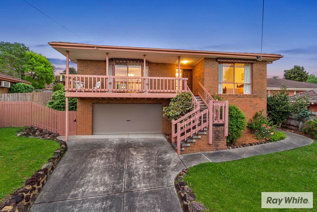 34 SUGARLOAF Drive, Chirnside Park VIC 3116, Chirnside Park - Image 1