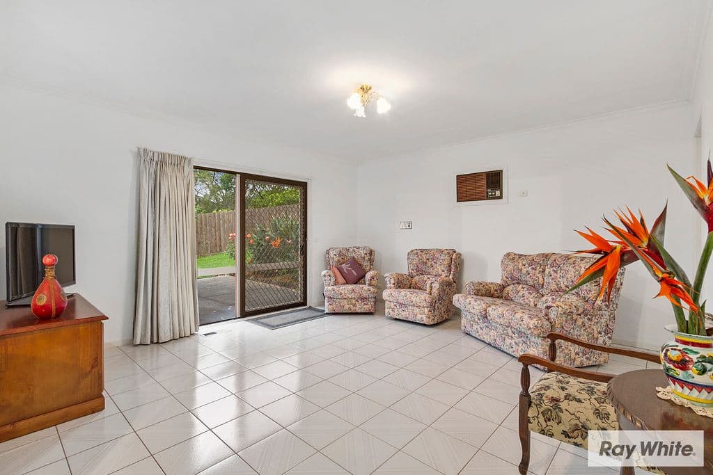 34 SUGARLOAF Drive, Chirnside Park VIC 3116, Chirnside Park - Thumbnail 6