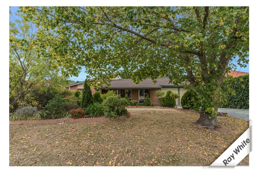 27 Poplar Crescent, Jerrabomberra - Image 1