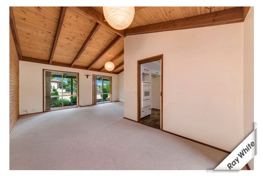 27 Poplar Crescent, Jerrabomberra - Thumbnail 3