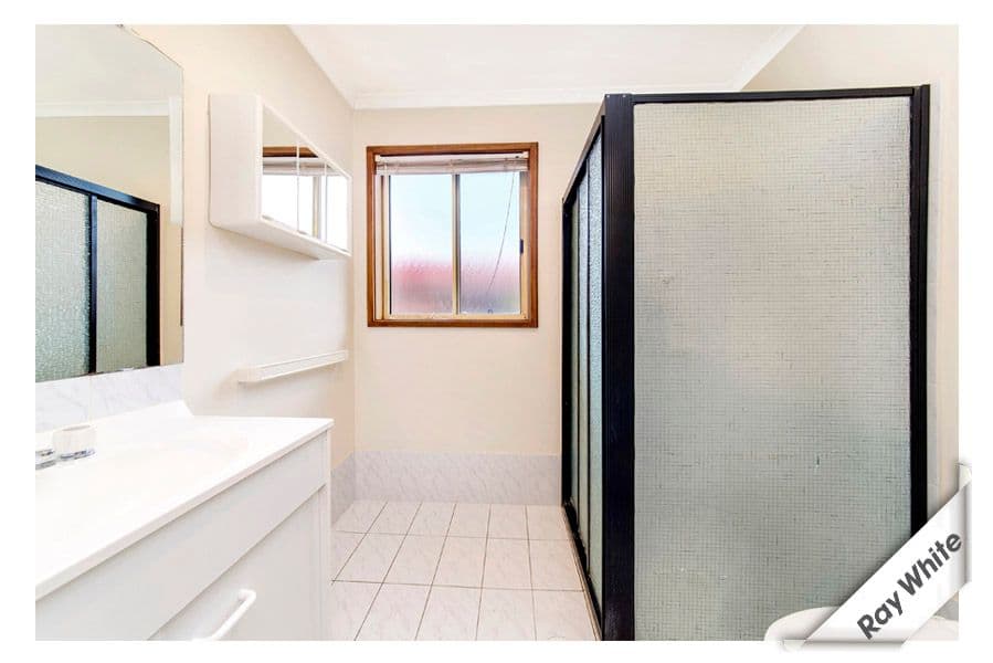 27 Poplar Crescent, Jerrabomberra - Thumbnail 8
