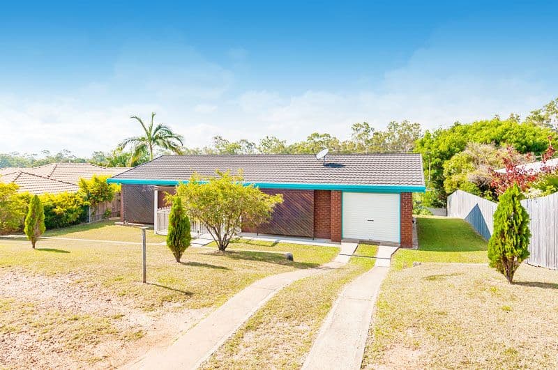 18 Bingera Street, Clinton QLD 4680, Clinton - Thumbnail 2