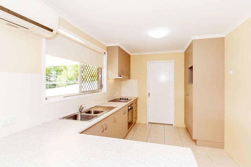 18 Bingera Street, Clinton QLD 4680, Clinton - Thumbnail 5