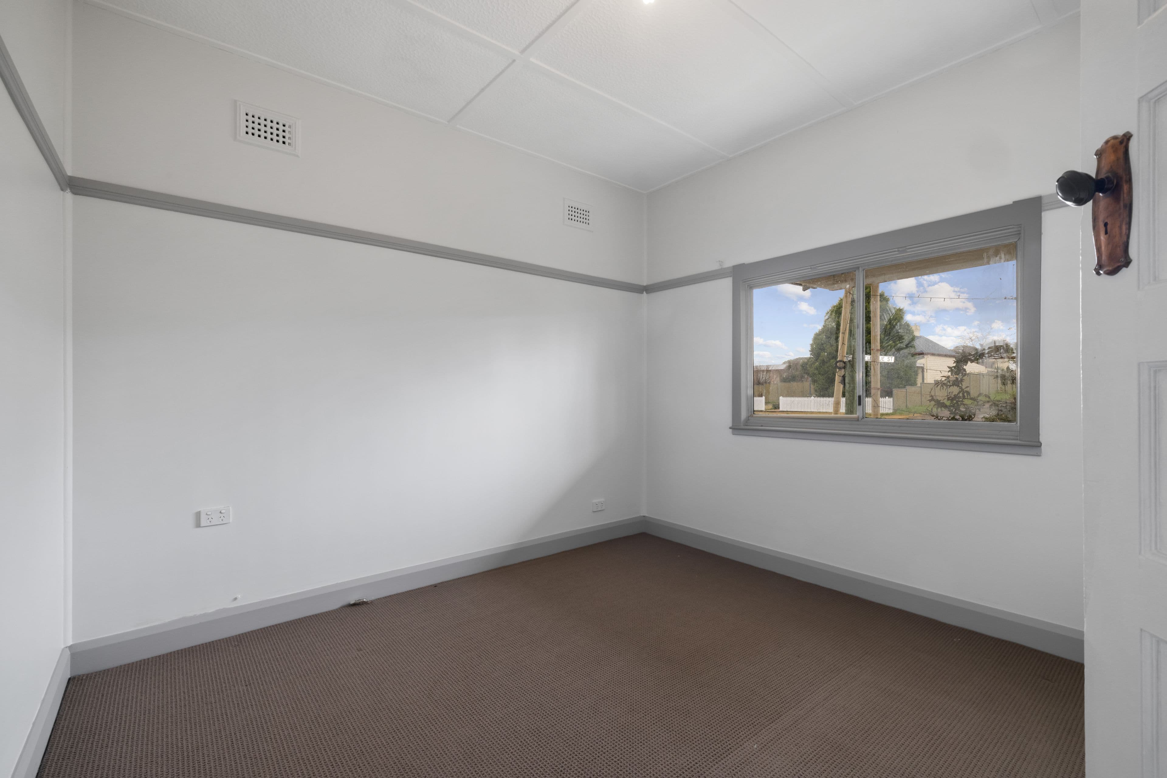 26 Bellevue Street, Goulburn NSW 2580, Goulburn - Thumbnail 8