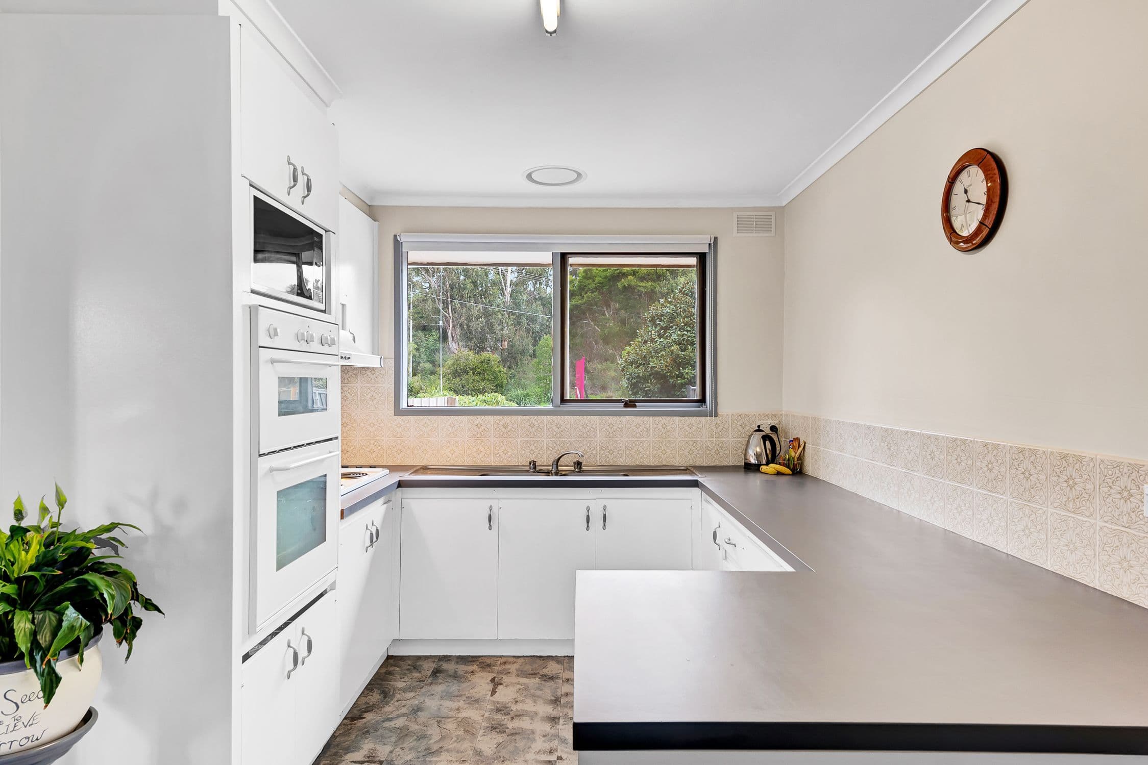 65 Swansea Road, Montrose VIC 3765, Montrose - Thumbnail 3