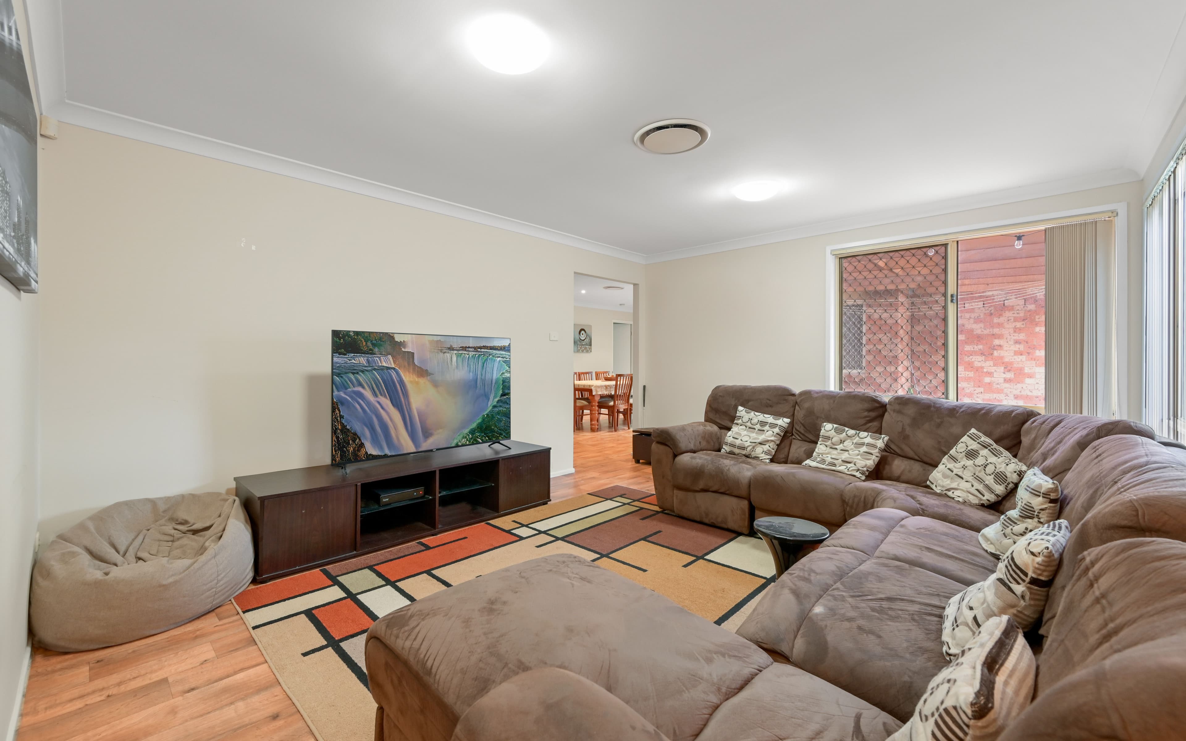 199 Braidwood Drive, Prestons NSW 2170, Prestons - Thumbnail 4