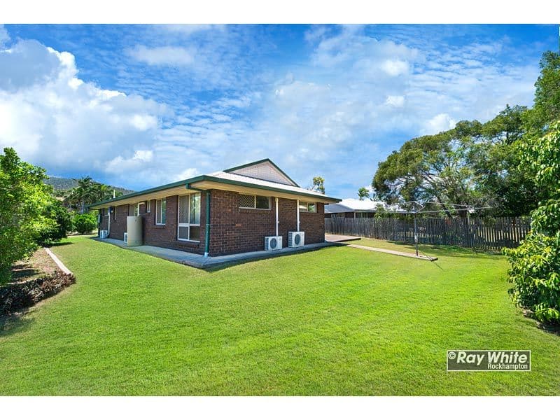 9 Rowe Street, Norman Gardens QLD 4701, Norman Gardens - Image 1