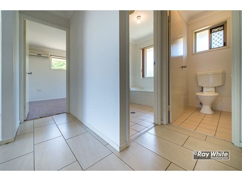 9 Rowe Street, Norman Gardens QLD 4701, Norman Gardens - Thumbnail 6