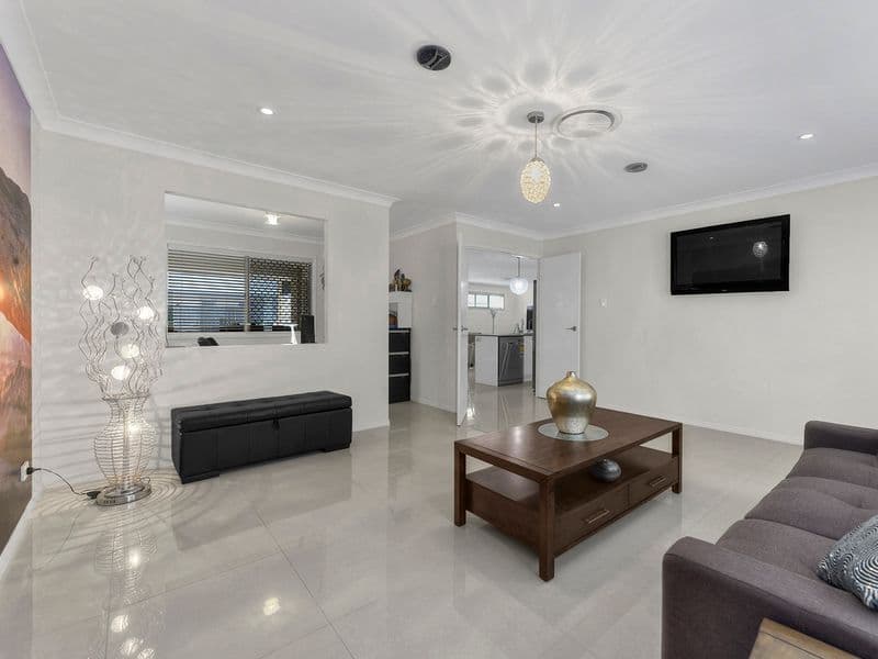 15 Schukow Court, Warner QLD 4500, Warner - Thumbnail 4
