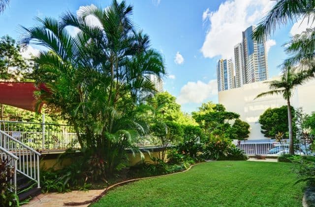  30 Marine Parade, SOUTHPORT QLD 4215, Southport - Thumbnail 7