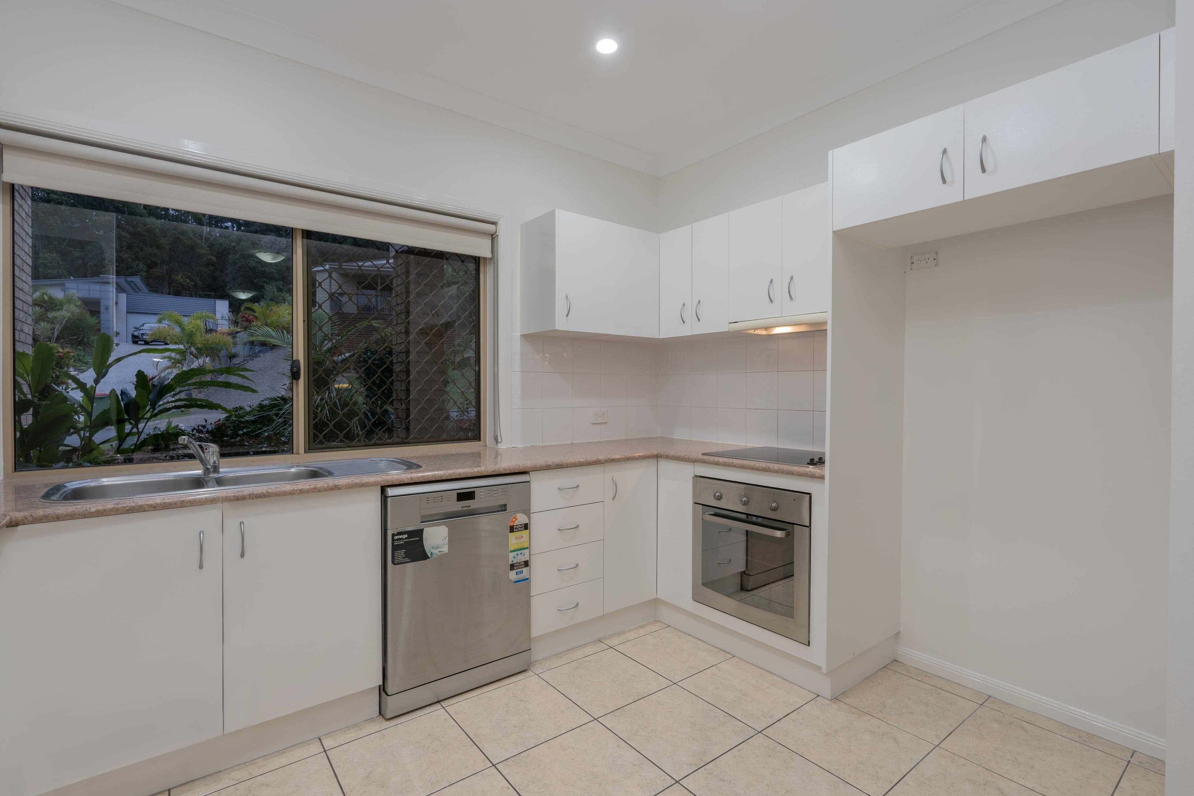 23 Redstart Street, Upper Coomera QLD 4209, Upper Coomera - Thumbnail 7