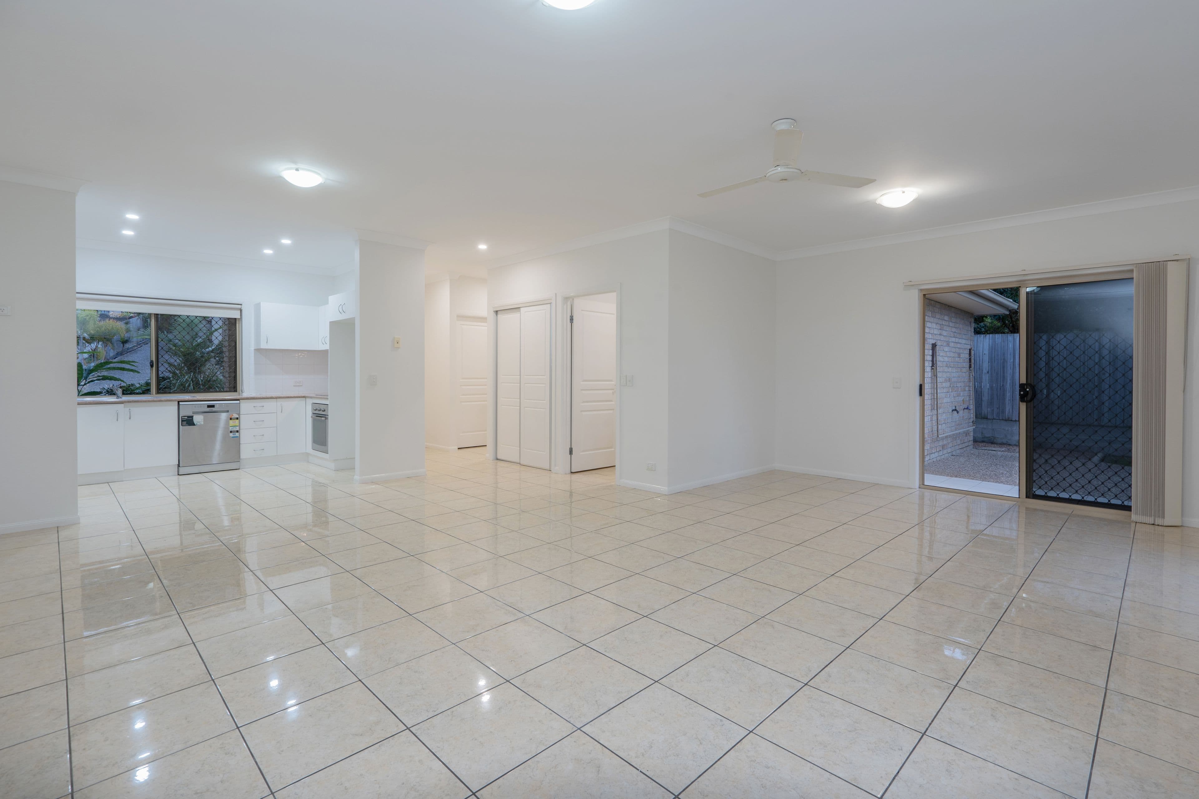 23 Redstart Street, Upper Coomera QLD 4209, Upper Coomera - Thumbnail 8