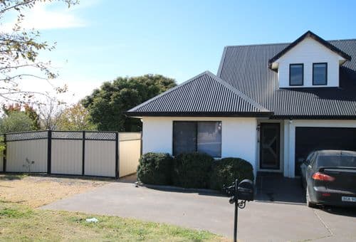 1/2 Monaro Avenue, Cooma, Cooma - Image 1