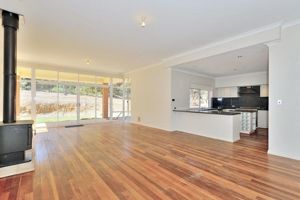 406 Santa Gertrudis Drive, Lower Chittering WA 6084, Lower Chittering - Thumbnail 4