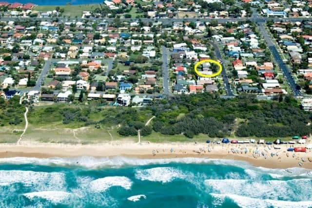 7 Lapoinya Crescent, WARANA QLD 4575, Warana - Thumbnail 2