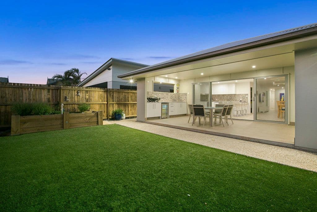 19A Badgen Road, Birkdale QLD 4159, Birkdale - Thumbnail 3