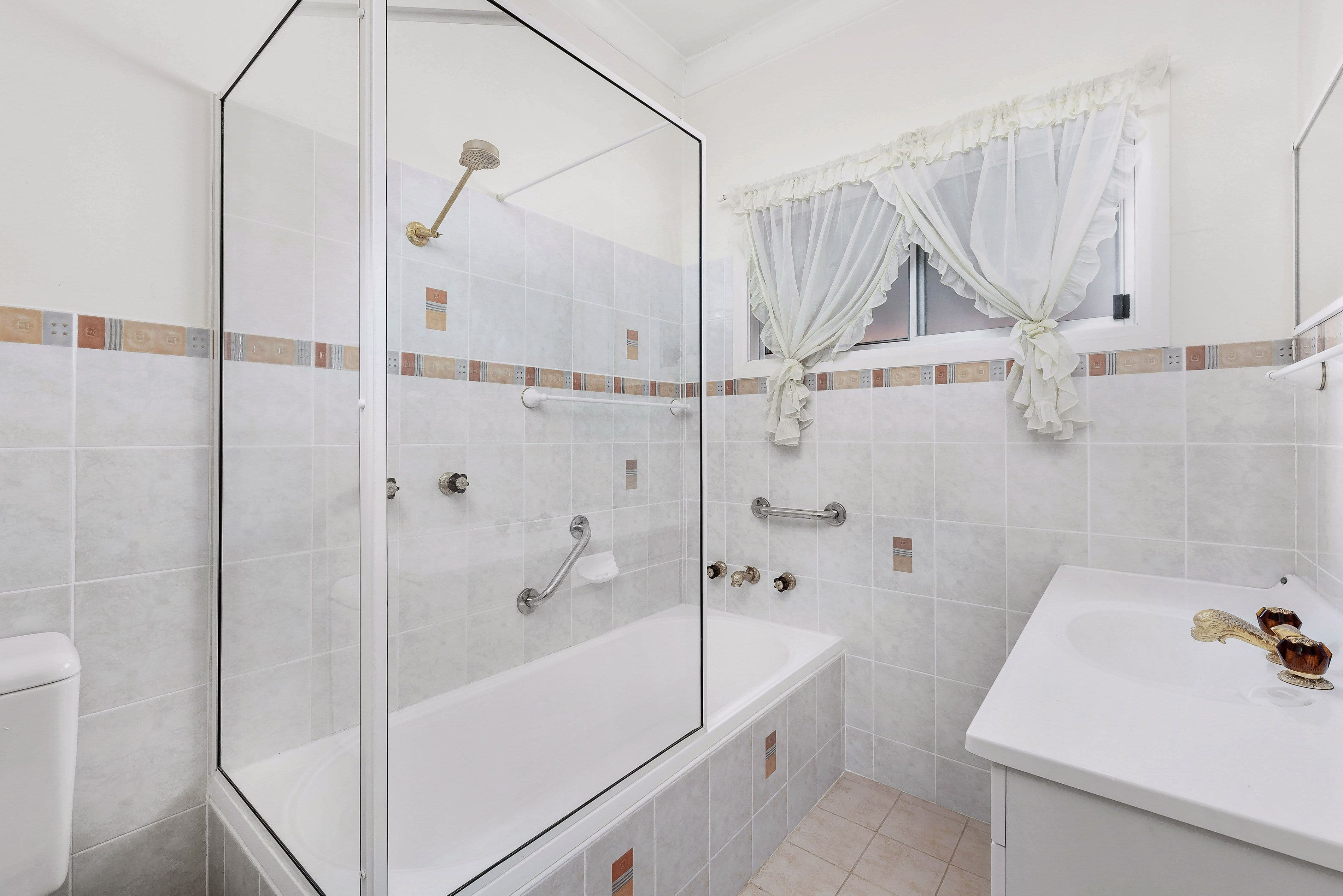 4 Henty Street, Yagoona NSW 2199, Yagoona - Thumbnail 5