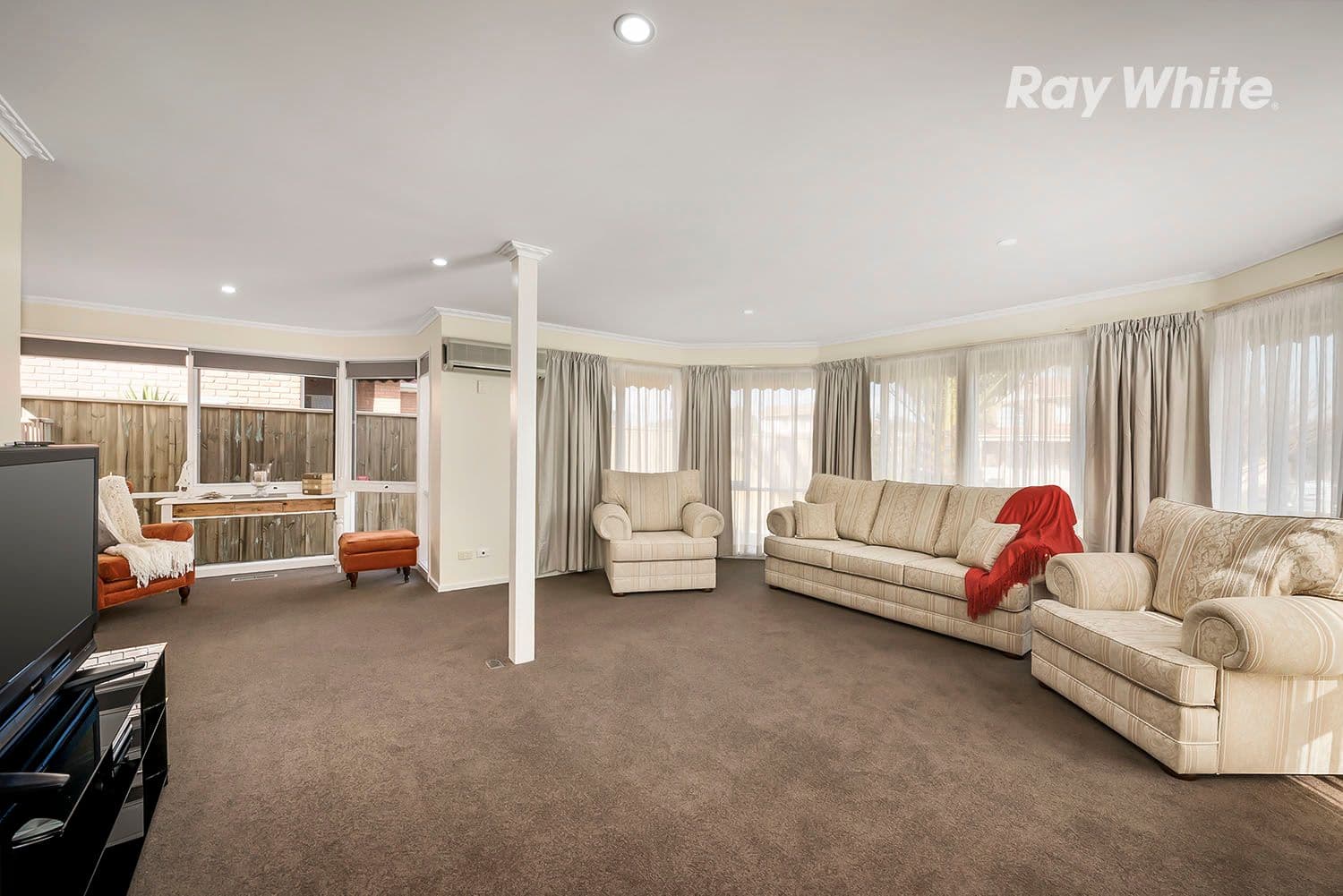 13 Lumeah Court, Dingley Village VIC 3172, Dingley Village - Thumbnail 2