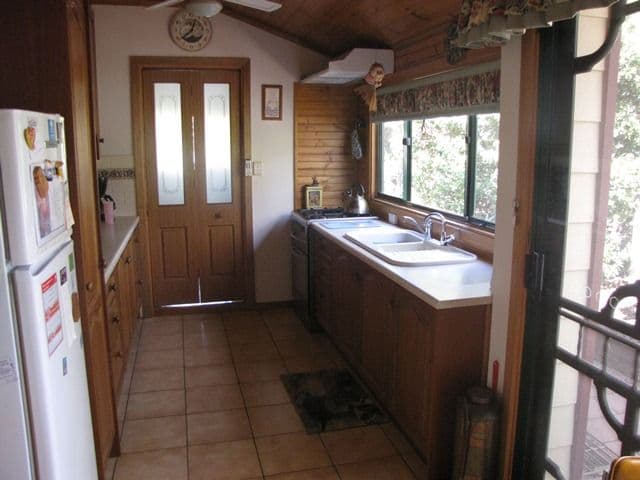 22 Thelma Road, BARMERA SA 5345, Barmera - Thumbnail 5