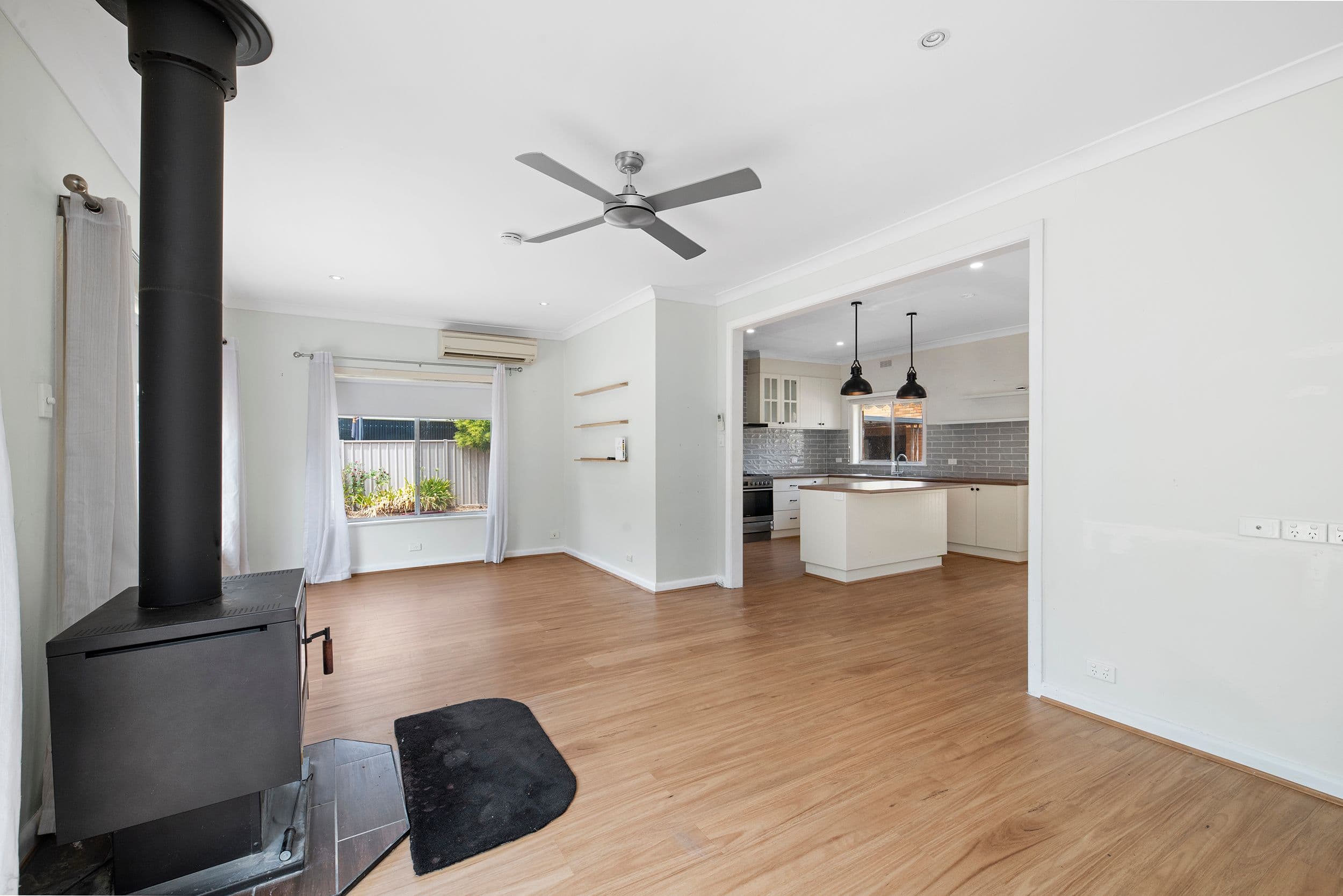 35 Playne Street, Heathcote VIC 3523, Heathcote - Thumbnail 3