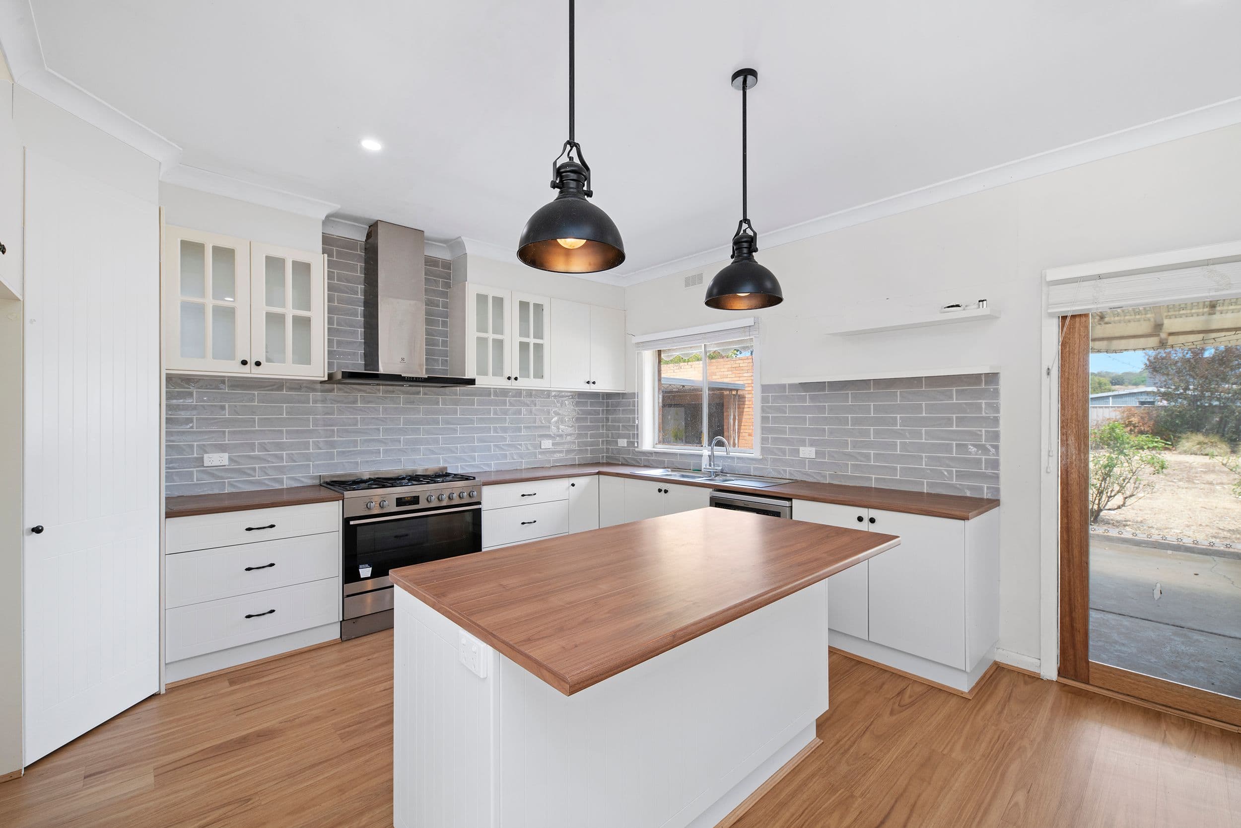 35 Playne Street, Heathcote VIC 3523, Heathcote - Thumbnail 4