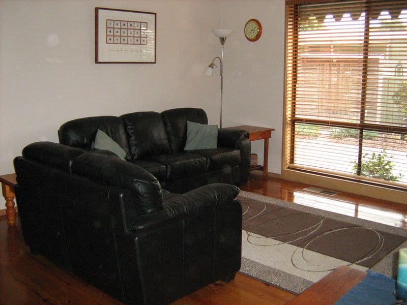 24 Clarke Street West, HOWLONG NSW 2643, Howlong - Thumbnail 4