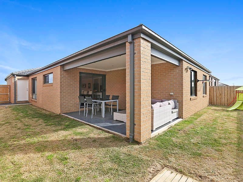 22 Whitfords Drive, Armstrong Creek VIC 3217, Armstrong Creek - Thumbnail 4
