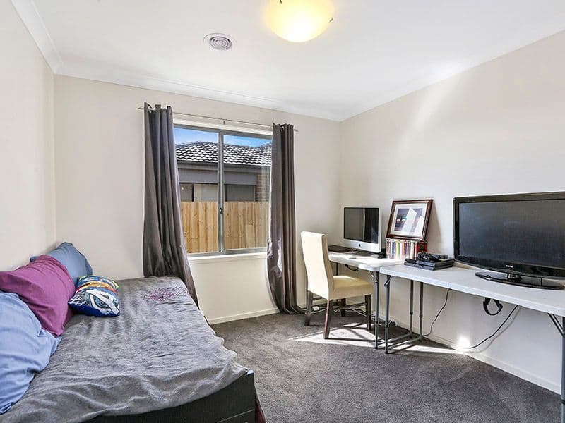 22 Whitfords Drive, Armstrong Creek VIC 3217, Armstrong Creek - Thumbnail 8