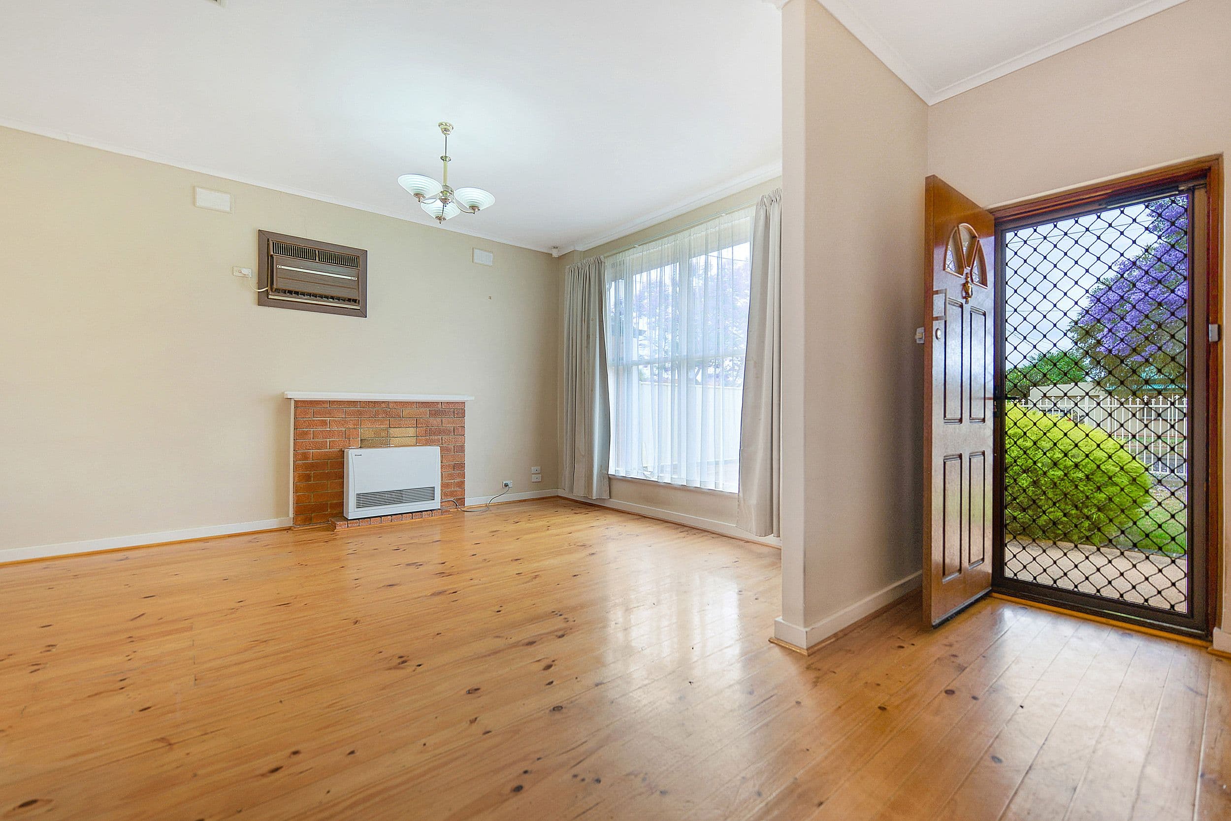 4 Bovey Street, Hampstead Gardens SA 5086, Hampstead Gardens - Thumbnail 2