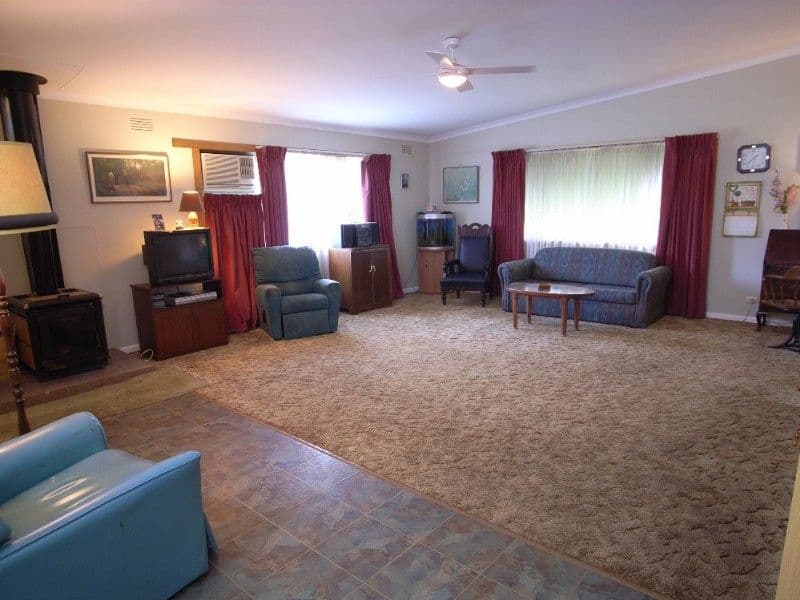 93 Ebbotts Road, SHEPPARTON EAST VIC 3631, Shepparton East - Thumbnail 2