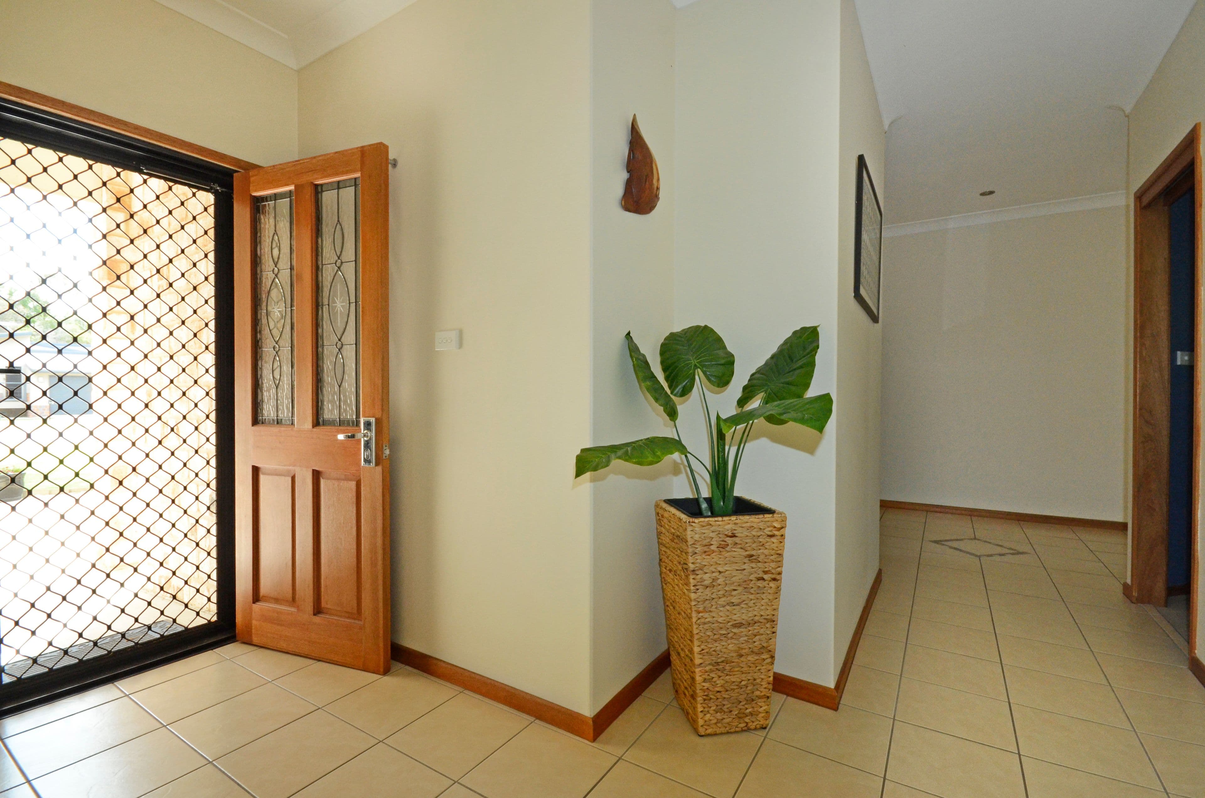 27 Paroz Crescent, Biloela QLD 4715, Biloela - Thumbnail 5