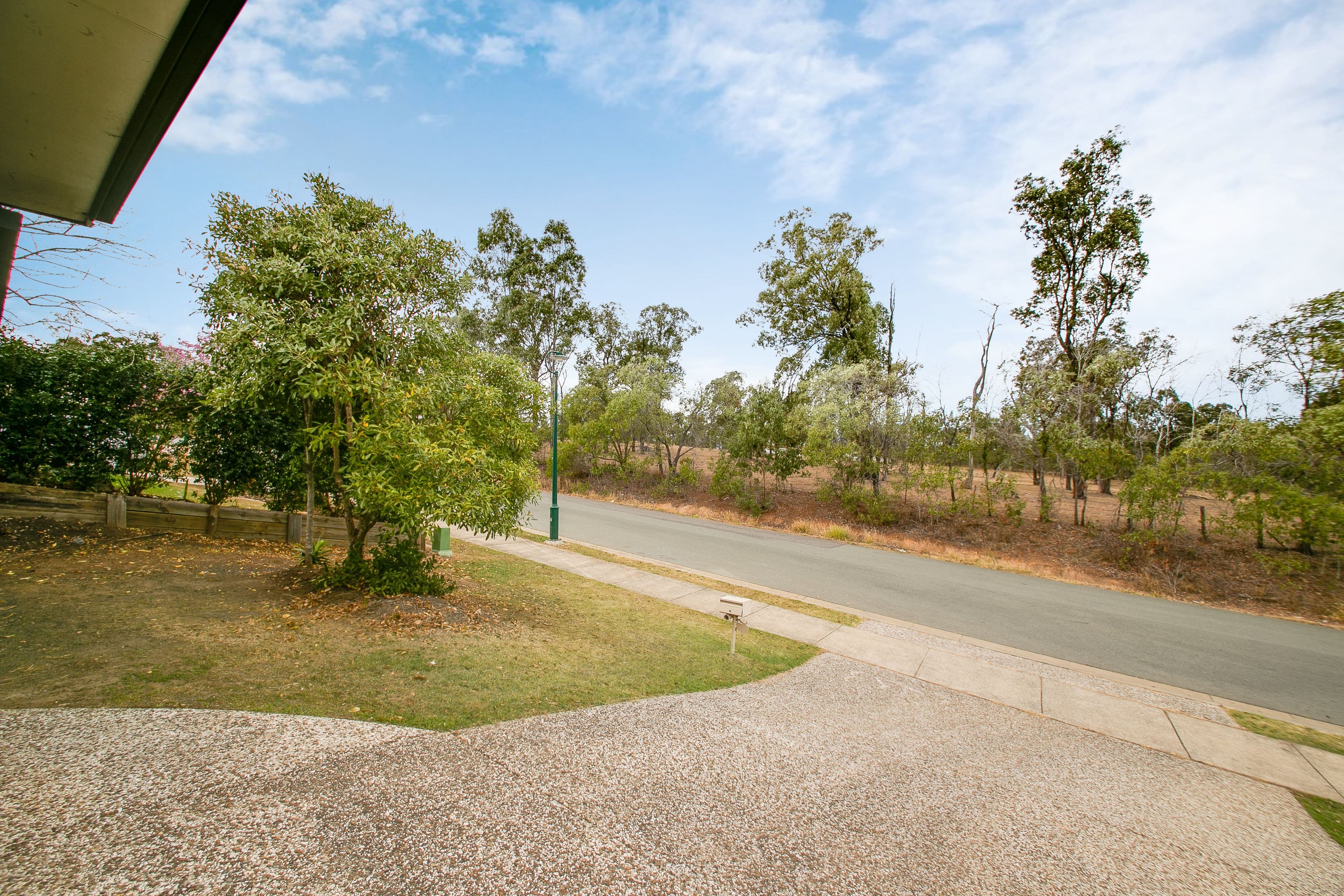 8 Bolingbroke Street East, Fernvale QLD 4306, Fernvale - Thumbnail 3