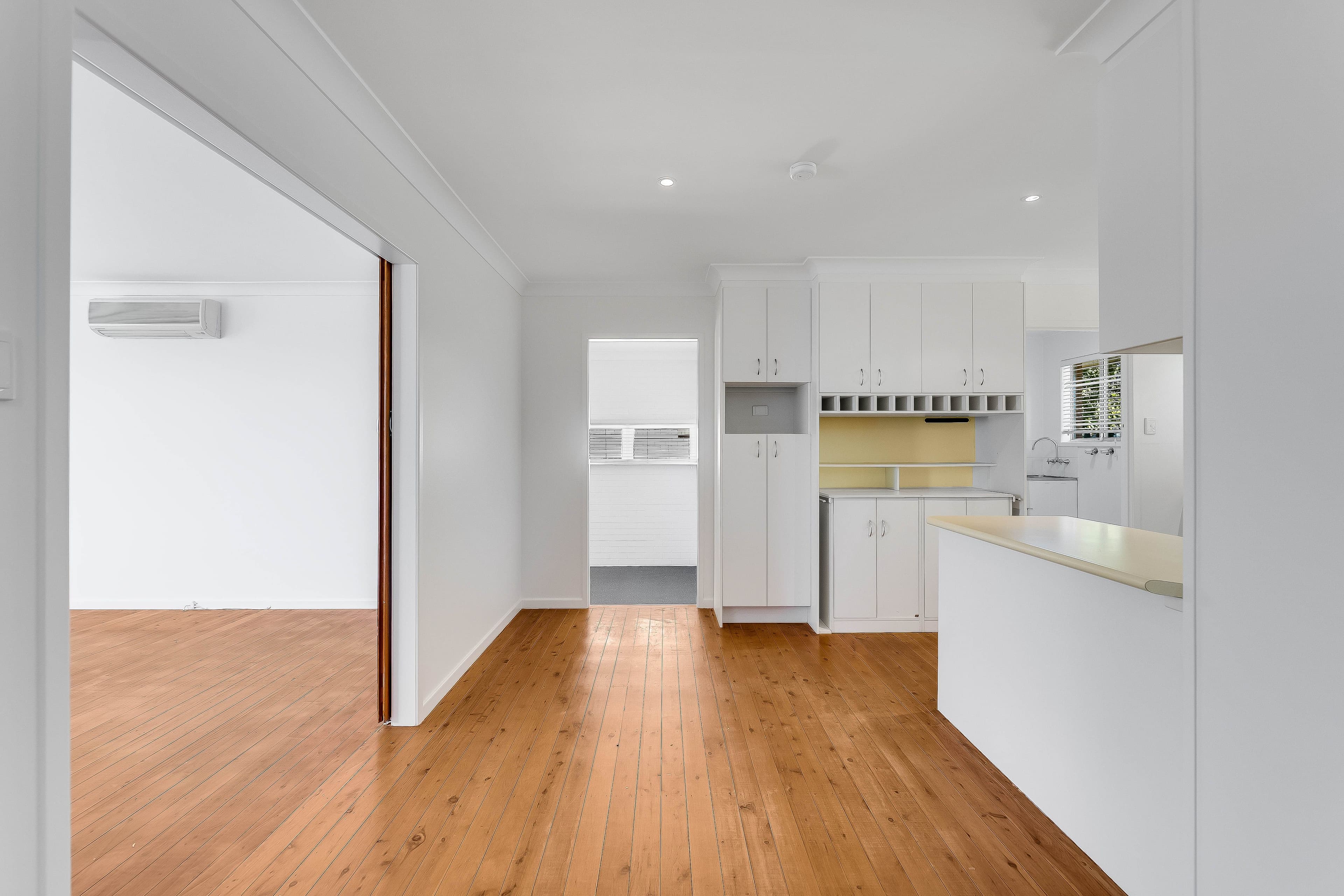 19 Jean Street, Harristown QLD 4350, Harristown - Thumbnail 2