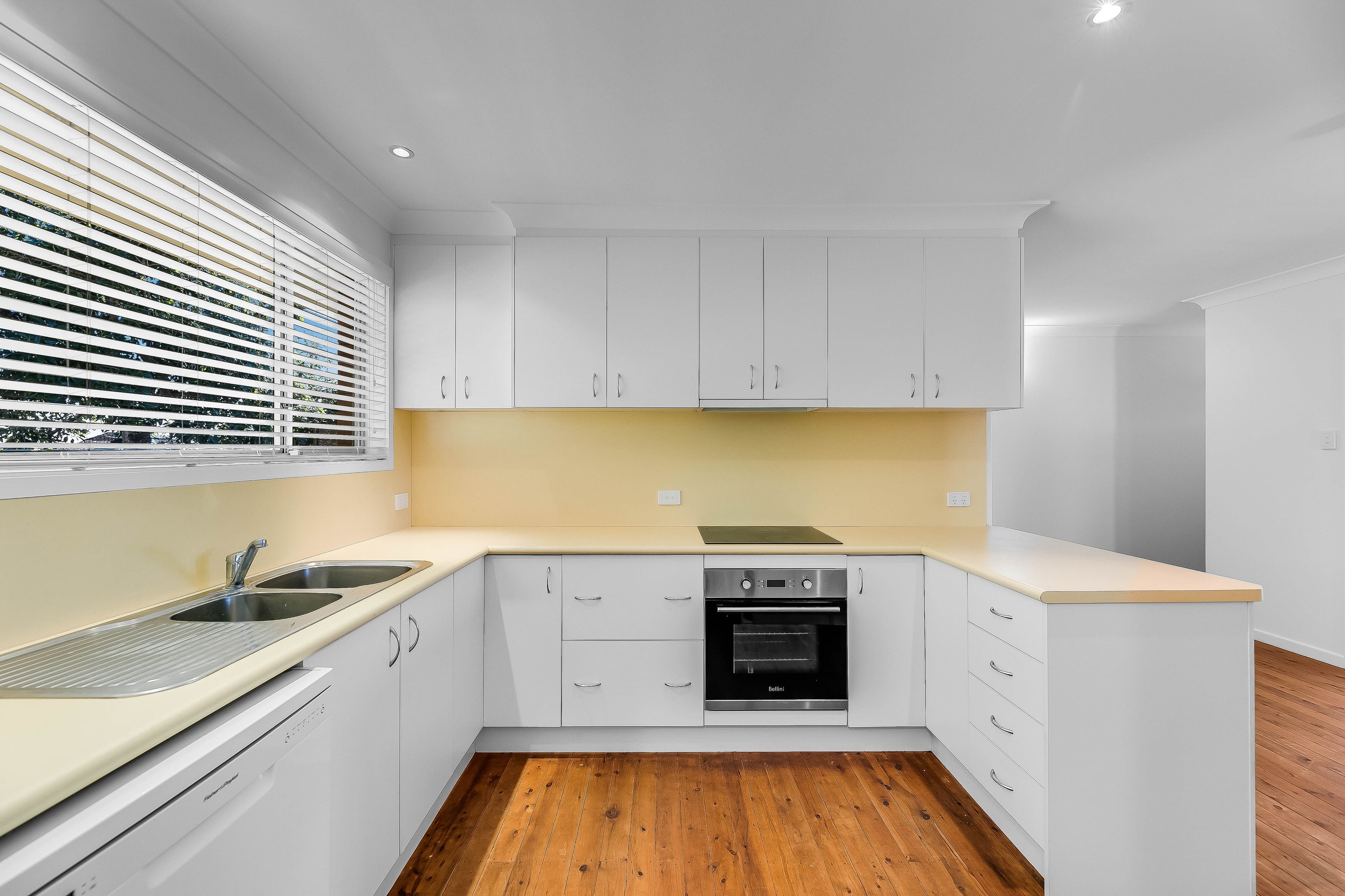 19 Jean Street, Harristown QLD 4350, Harristown - Thumbnail 4