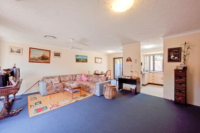 37 'Rio Vista Palms', 172 Barrier Reef Drive, MERMAID WATERS QLD 4218, Mermaid Waters - Thumbnail 2