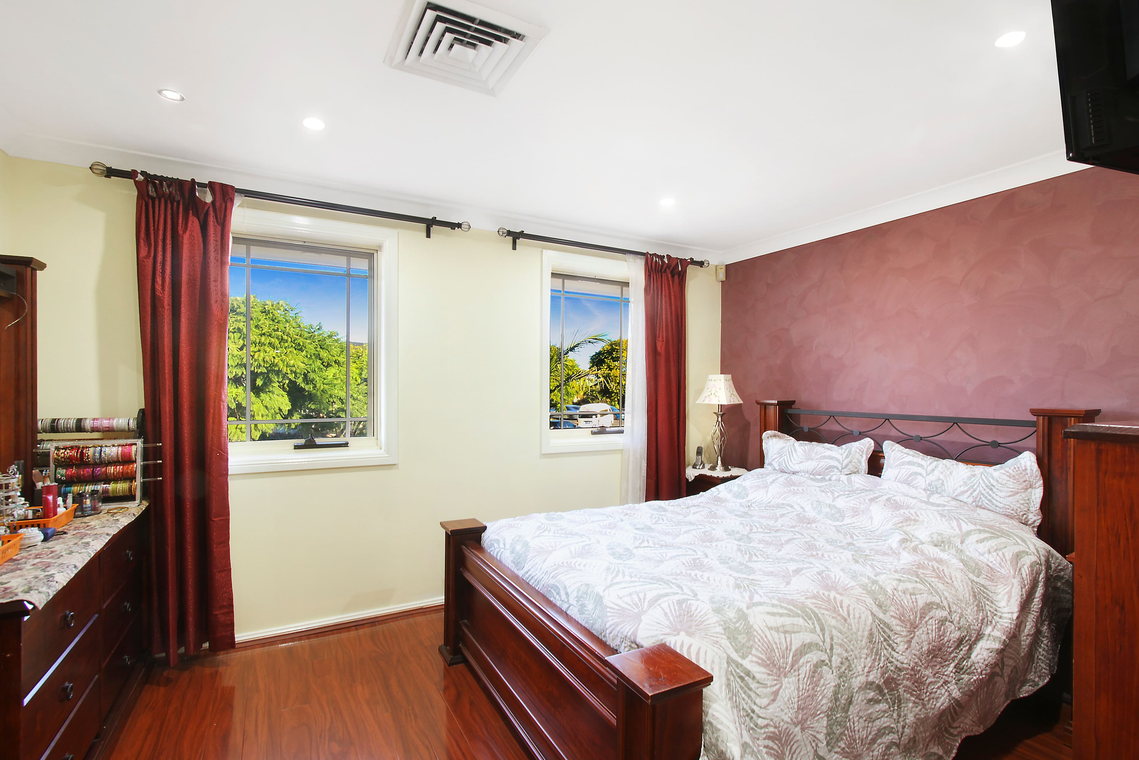 25 Lismore Street, Hoxton Park NSW 2171, Hoxton Park - Thumbnail 4
