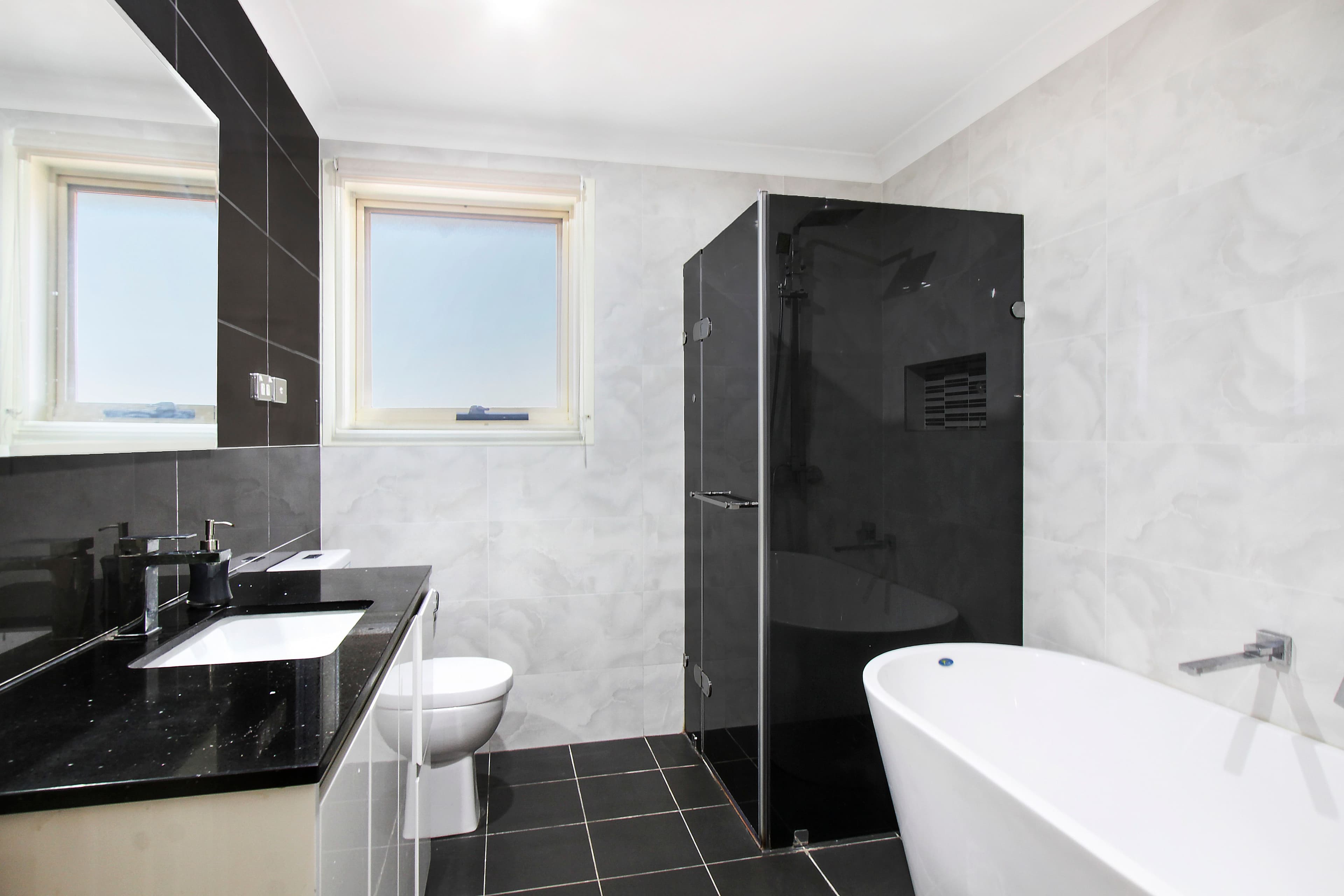 25 Lismore Street, Hoxton Park NSW 2171, Hoxton Park - Thumbnail 5