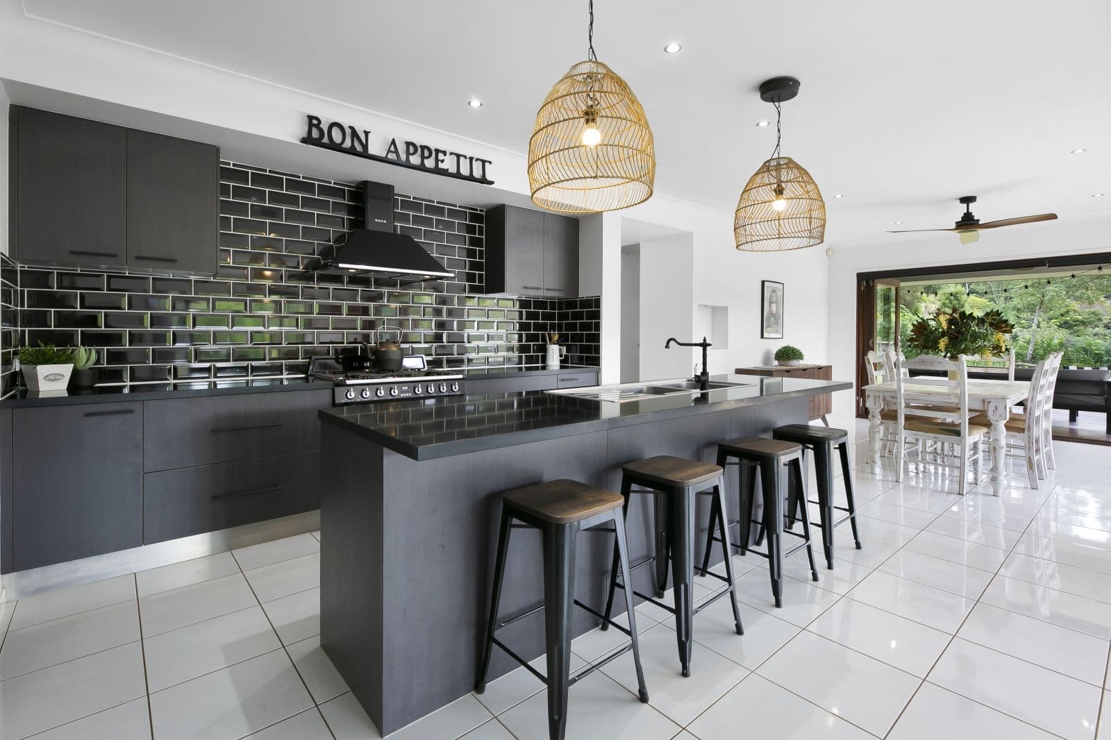 20 Friarbird Crescent, Bonogin QLD 4213, Bonogin - Thumbnail 6
