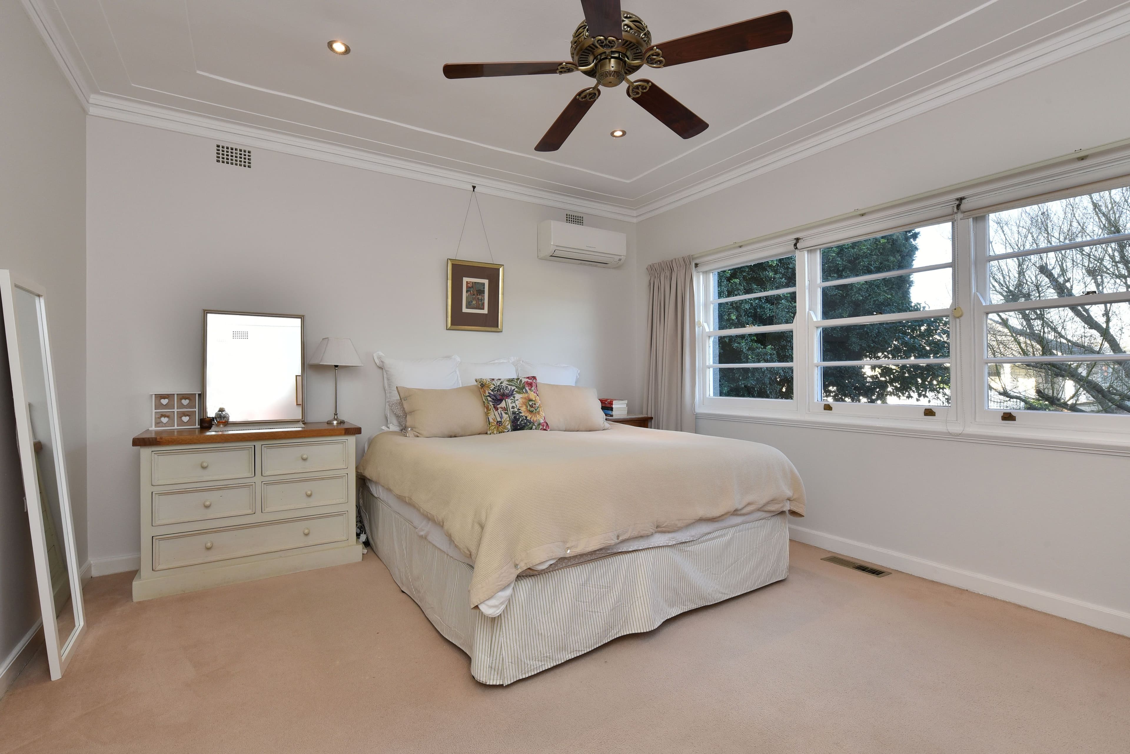 10 Nillo Street, Lorn - Thumbnail 7