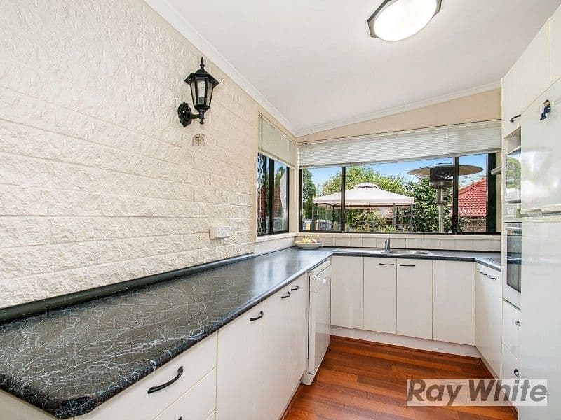 13 Whitling Avenue, Castle Hill - Thumbnail 5