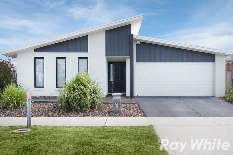 21 Edenbrook Circuit, Pakenham VIC 3810, Pakenham - Image 1