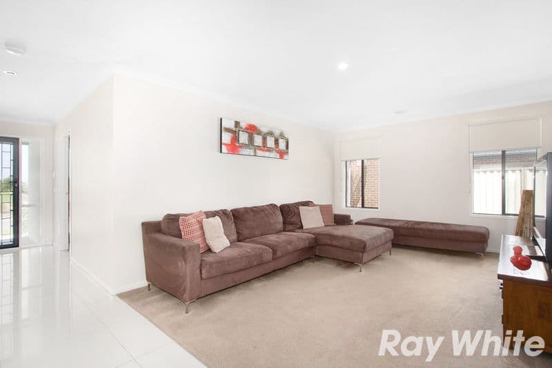 21 Edenbrook Circuit, Pakenham VIC 3810, Pakenham - Thumbnail 5
