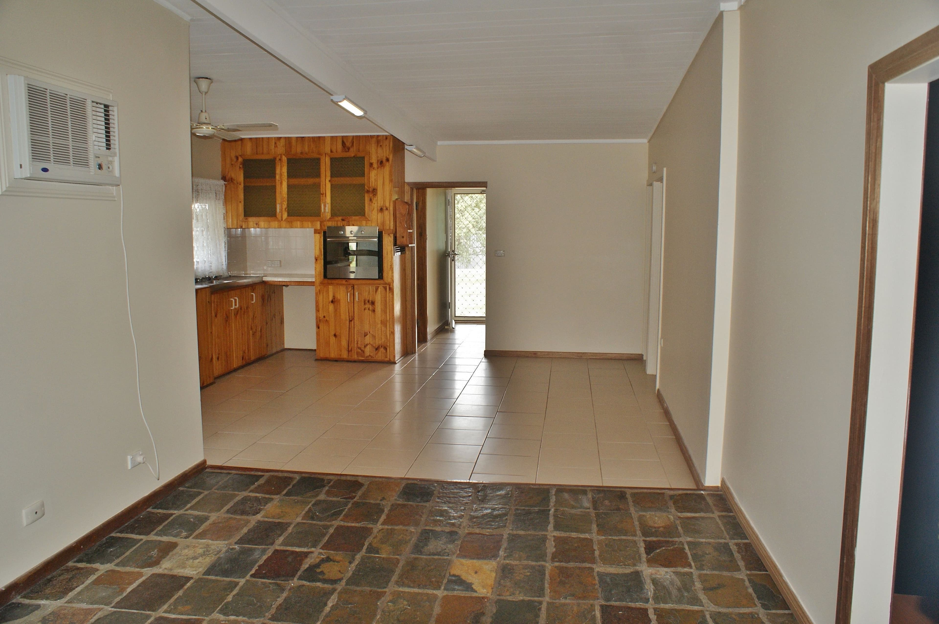 9 Coombe Terrace, Coonalpyn SA 5265, Coonalpyn - Thumbnail 4